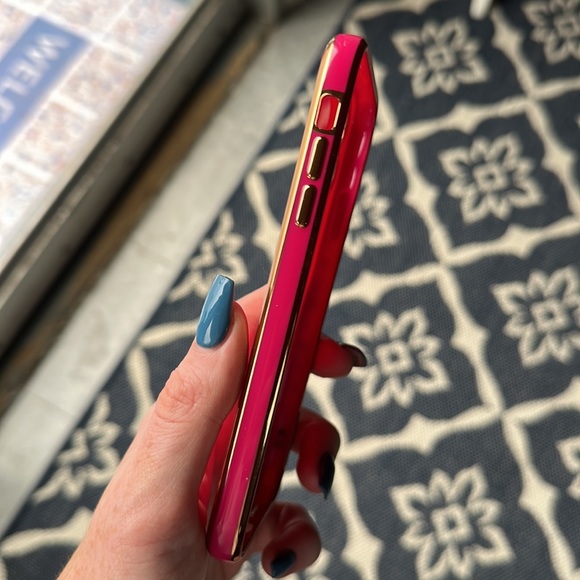 iPhone 11 phone case - Picture 4 of 4